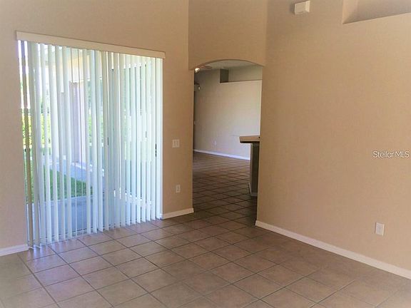 4th image of 10810 Australian Pine Dr