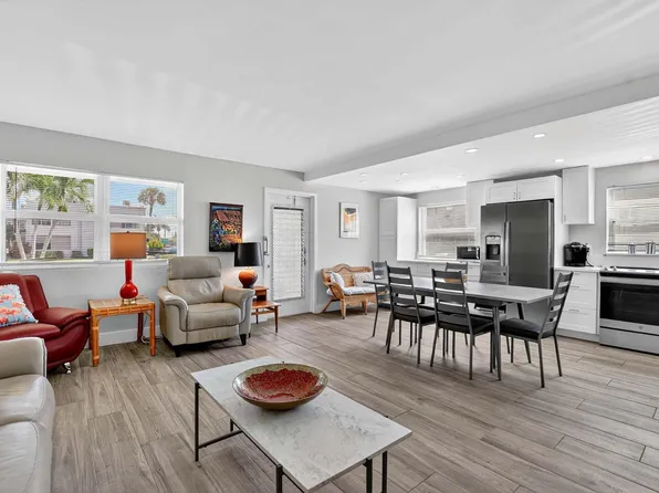 360 Flanders I #H, Delray Beach, FL 33484