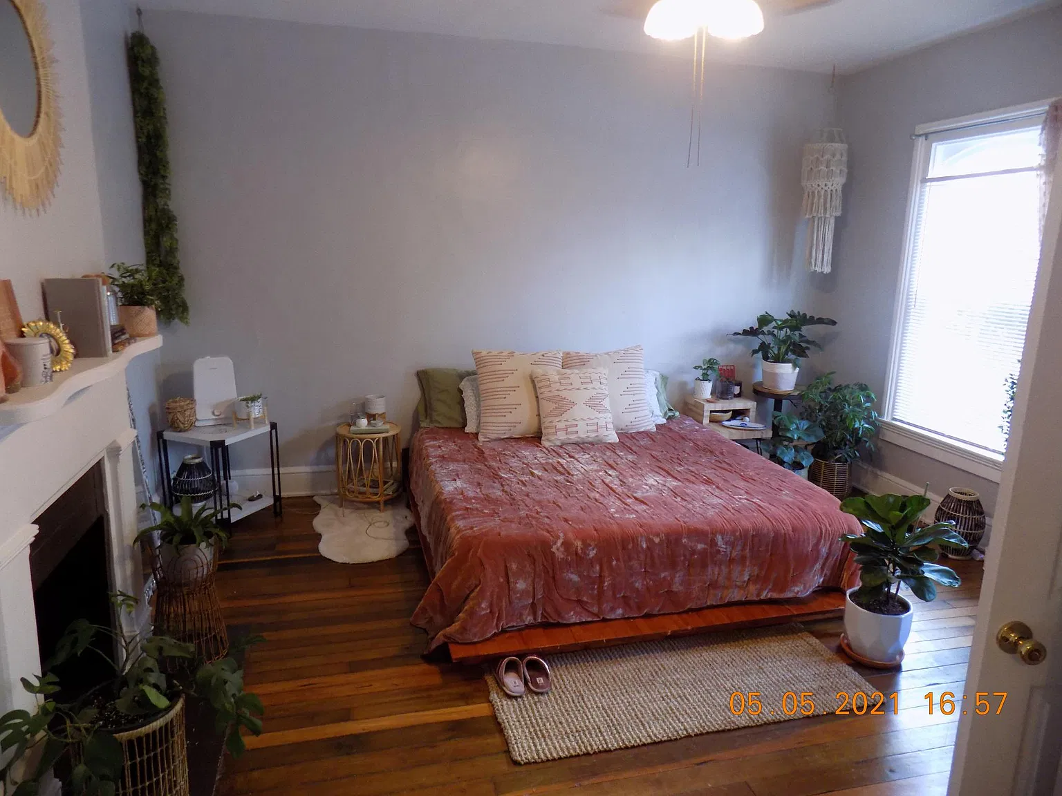 2 bed, 1400 sqft, $2,100 — Photo 3