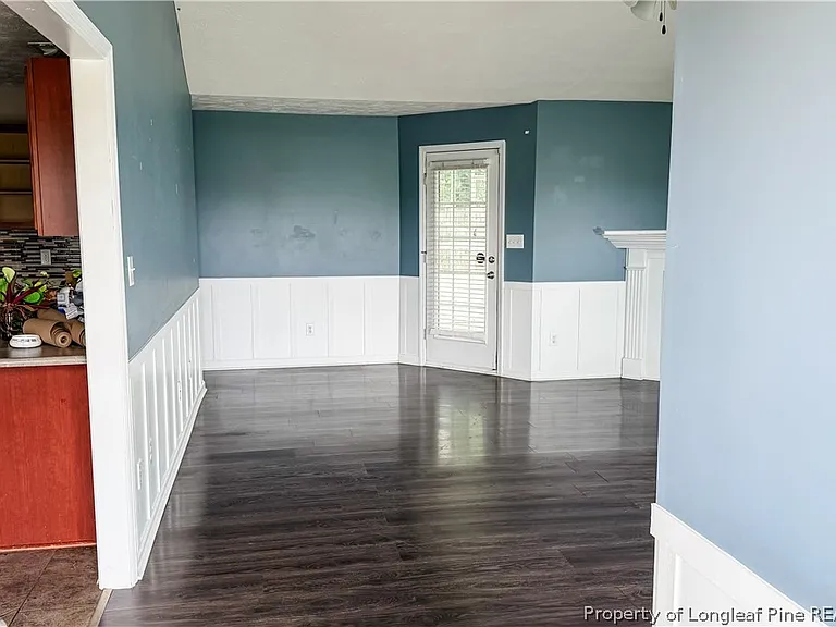 770 Conestoga Dr — Photo 2