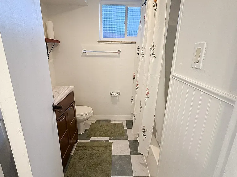 1640 N Zenobia St — Photo 16