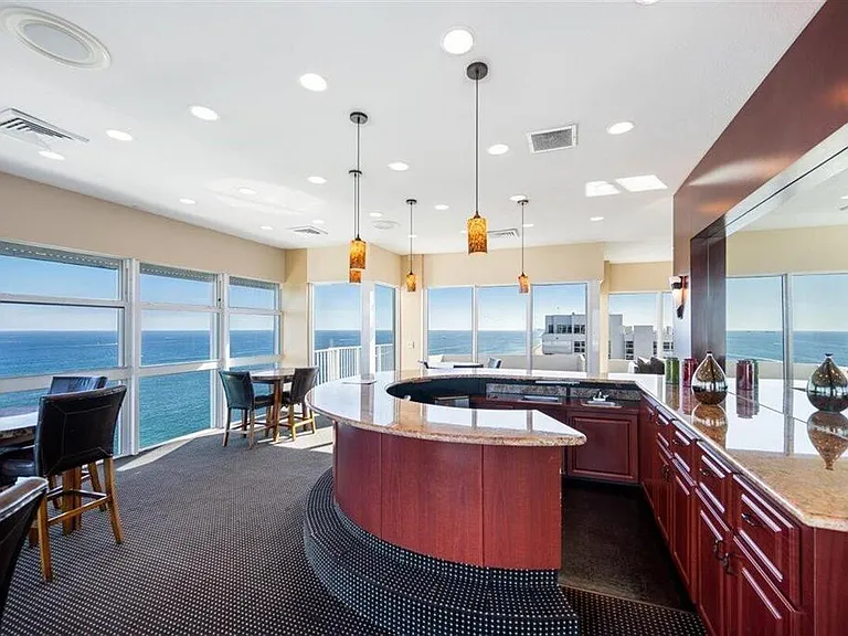 1360 S Ocean Blvd #1407 — Photo 42
