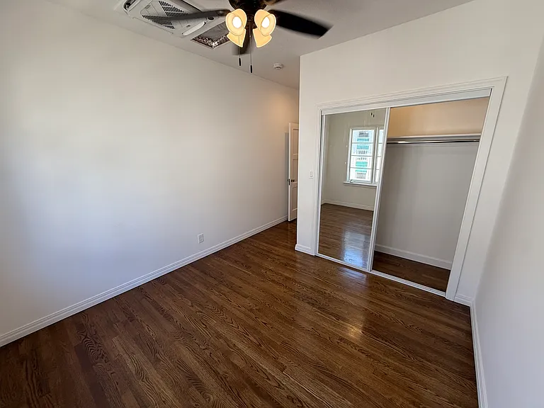 Large Mirrored Door Closet