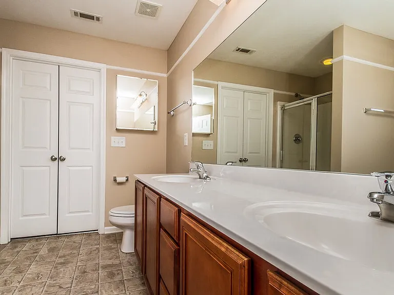 310 Sarava Ln — Photo 11