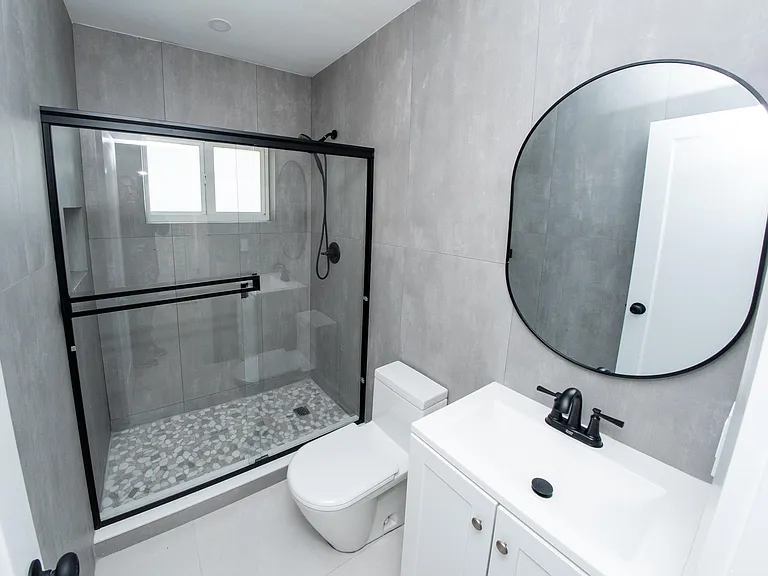 2160 SW 16th Ct — Photo 40