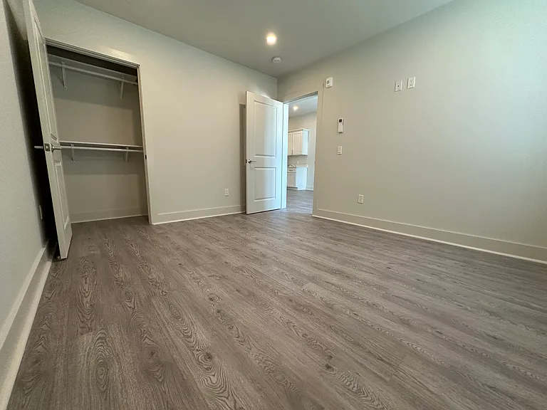 471 Washington St #106 — Photo 5