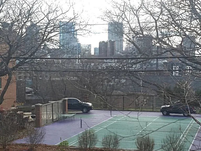 1924 N Hubbard St #210 — Photo 24