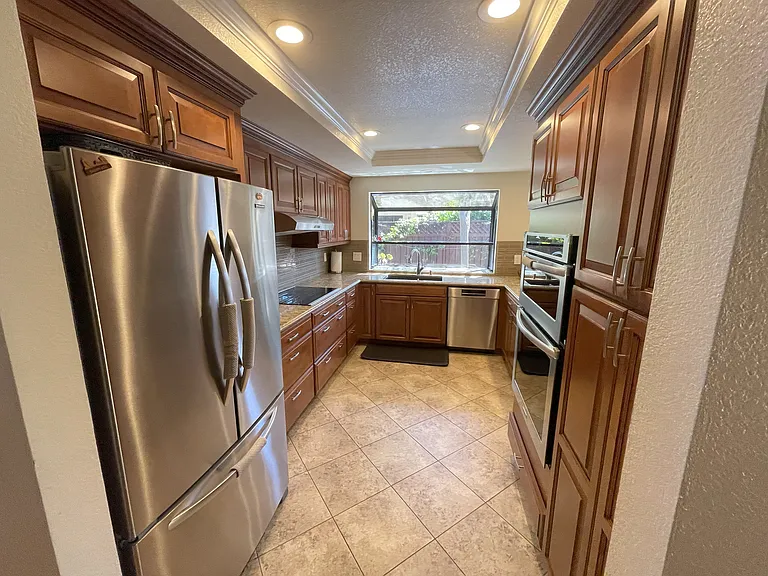4201 Sedge St — Photo 40