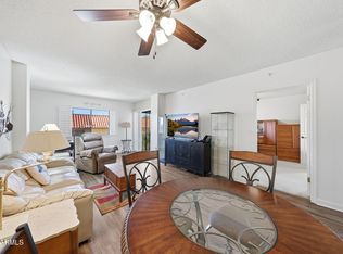 10330 W Thunderbird Blvd APT C327, Sun City, AZ 85351