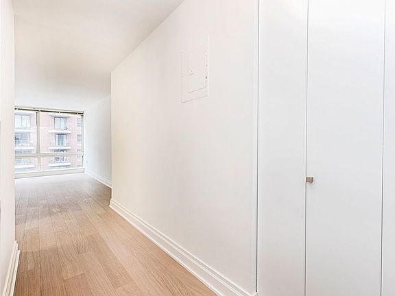 3rd image of 240 E 86th St APT 14K