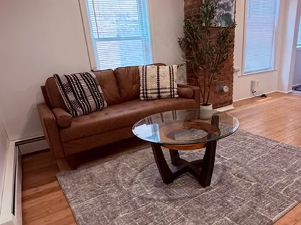 219 Dwight St #1, New Haven, CT 06511