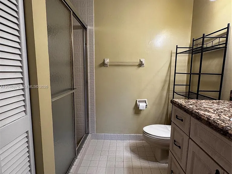 951 SW 109th Ave — Photo 18