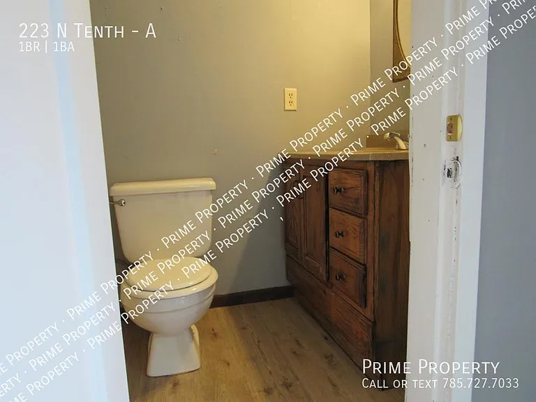 223 N 10th St #A — Photo 3