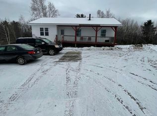 285 Currier Rd, Hill, NH 03243