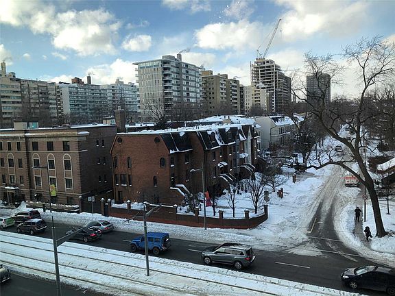 2nd image of 111 Saint Clair Ave W #423