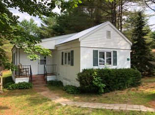 47 Willow Ave, Tuftonboro, NH 03816