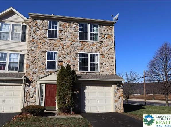 4039 Tournament Ct, Center Valley, PA 18034