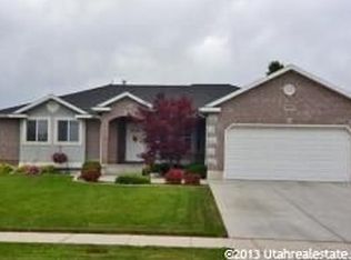 1279 W 1425 N, Clinton, UT 84015