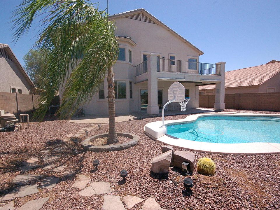 1st image of 29662 W Amelia Ave