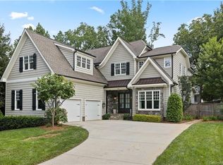 700 Ellsworth Rd, Charlotte, NC 28211