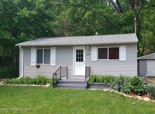 116 W Howe Ave, Lansing, MI 48906