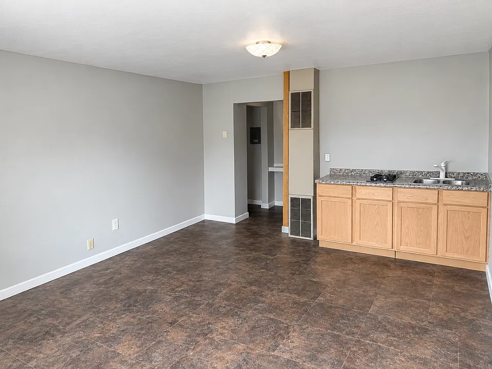 3510 N US Highway 23 #1