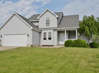 4557 Rachel Ln, Saint Joseph, MI