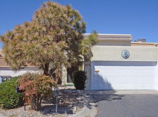 5113 Pinata Pl NE, Albuquerque, NM 87109