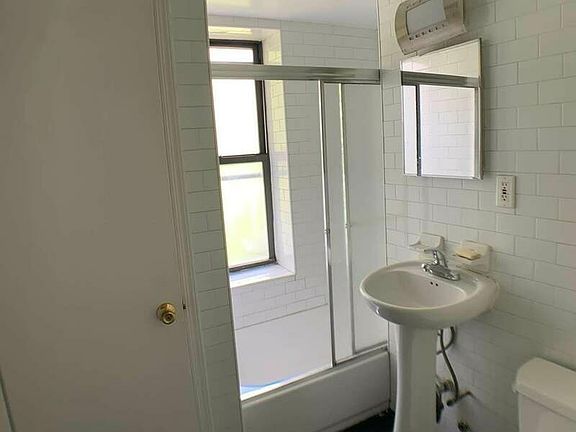 3rd image of 349 E 12th St APT 4