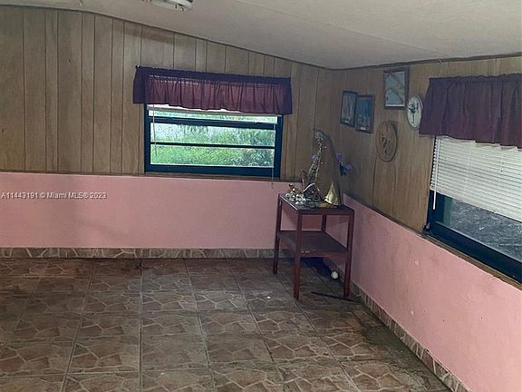 2nd image of 20432 NW 43rd Ct