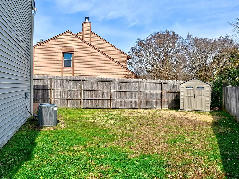 4206 Minnard Ct — Photo 32