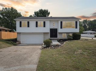 518 Saint Lawrence Blvd, Eastlake, OH