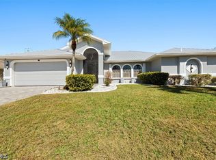 619 SE 22nd St, Cape Coral, FL 33990