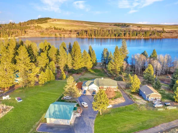 11217 S Meadow Rd, Medical Lake, WA 99022