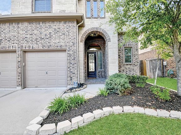 4th image of 14811 Diane Manor Ln