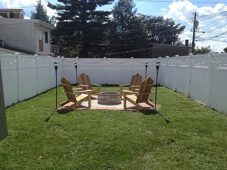 530 Harry St — Photo 11