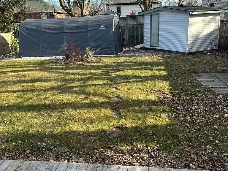 185 Sinclair Ave — Photo 10