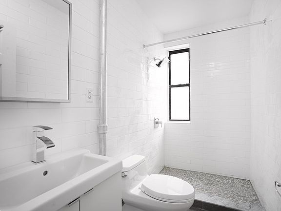 5th image of 2484 7th Ave APT 23