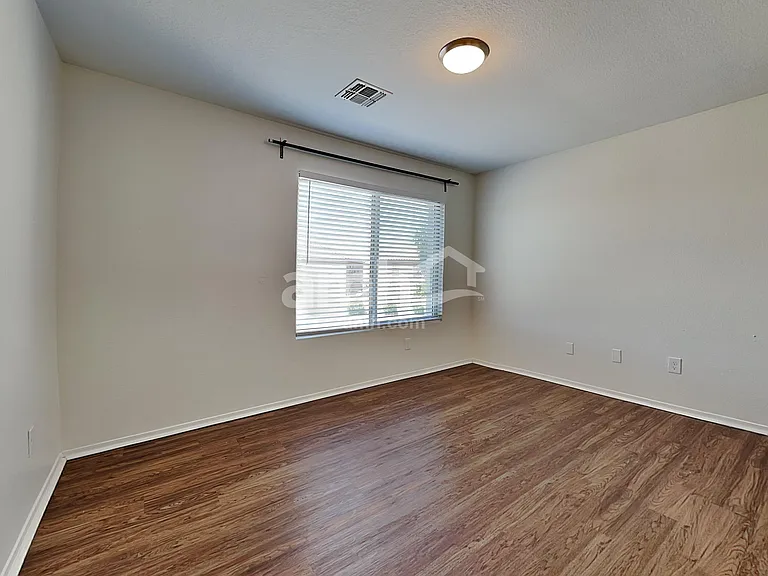 770 E Reflection Pl — Photo 16