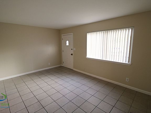 5th image of 5236 Snow Dr APT A