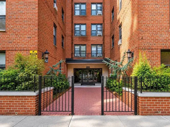 37-30 83rd St #5, Jackson Heights, NY 11372