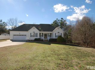 84 S Ledford Dr, Clayton, NC 27520