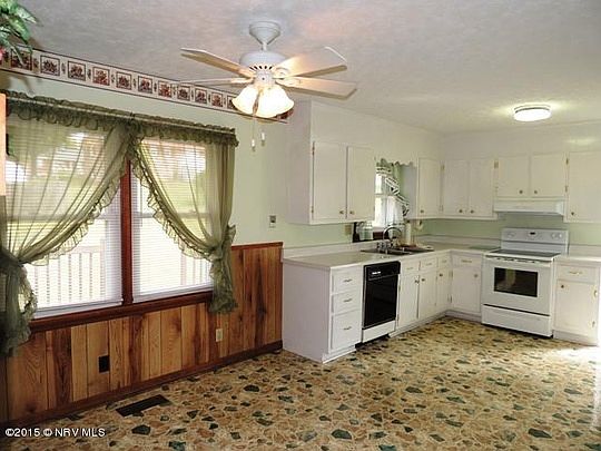 4th image of 5749 Jones Dr