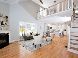 11 Currier Rd, Middleton, MA 01949