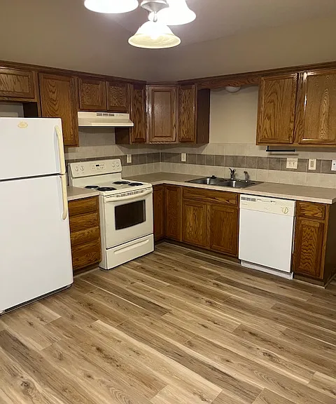 3850 N Pepper Ridge St — Photo 2