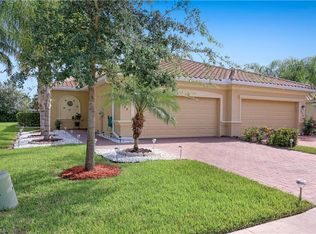 2028 Wellington St, Naples, FL 34120
