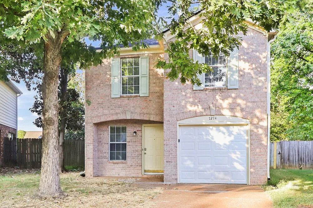 4 bed, 3.0 bath, 1564 sqft, $1,700 — Photo 4