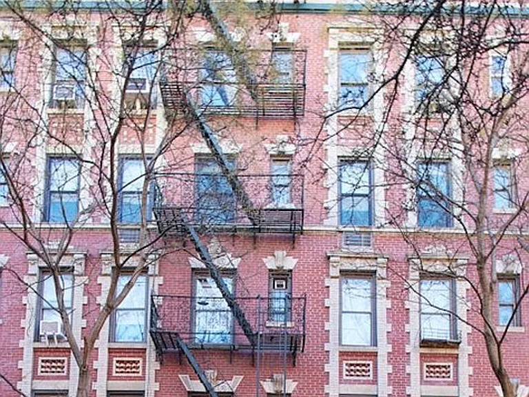 124 Thompson St #4 — Photo 7