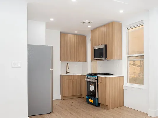 Rented by Rentopia | media 11