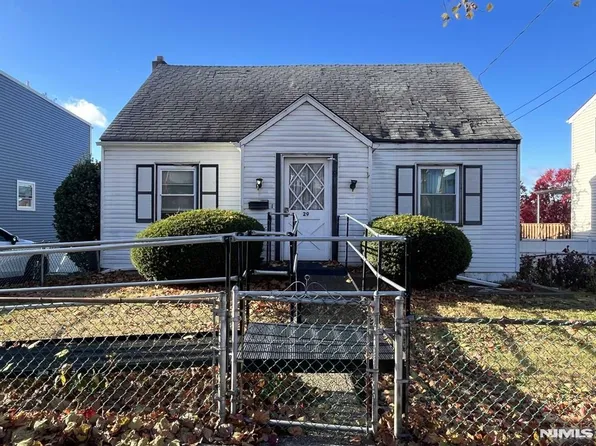 29 Park Pl, Kearny, NJ 07032